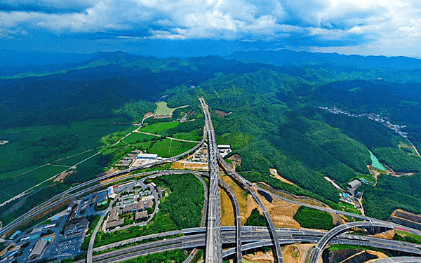 最美高速路，品質杭紹臺，寶利瀝青造